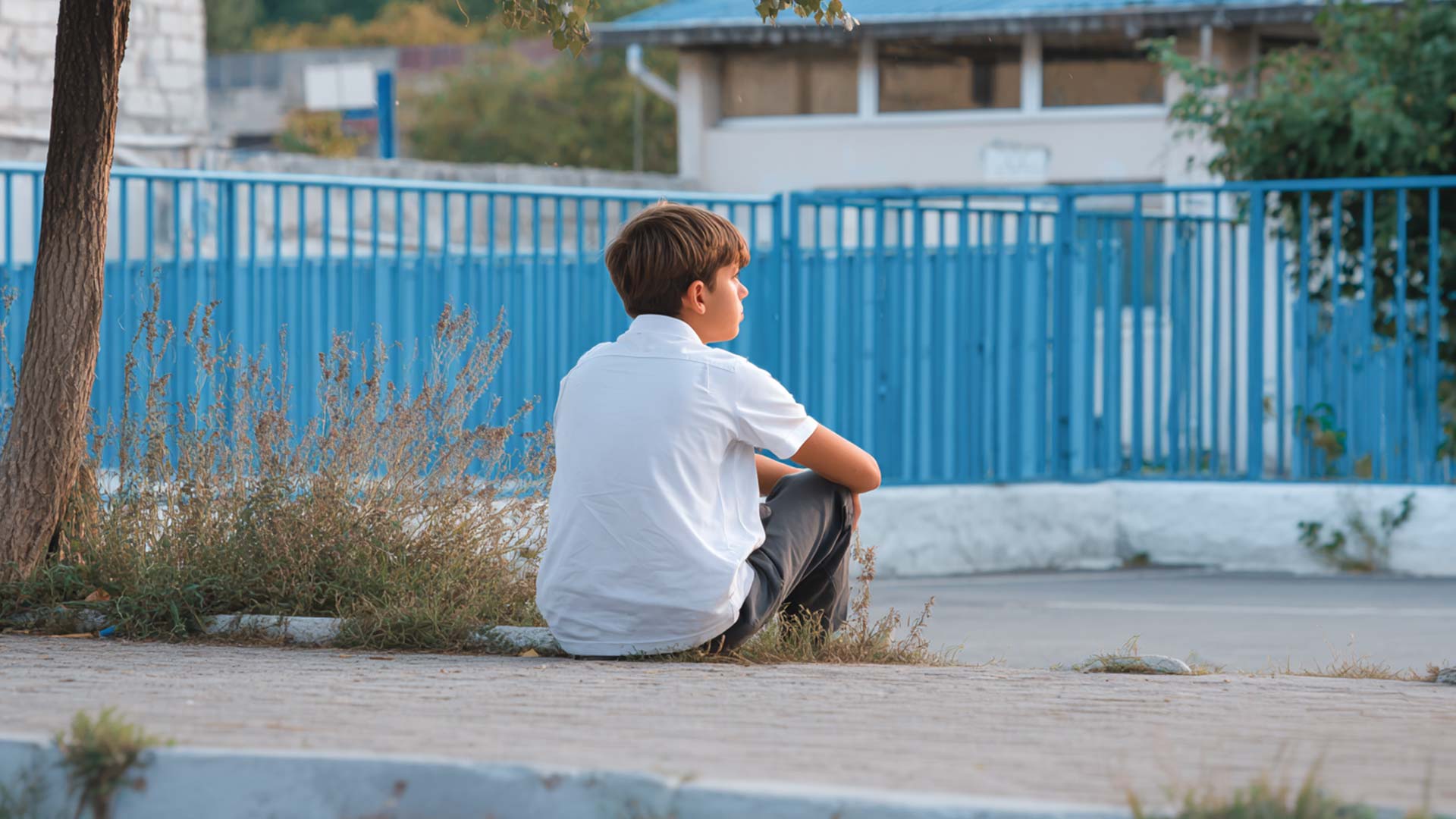 ילד לבד בשבועות